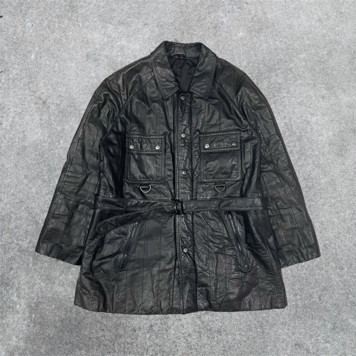 専用 プラダ 2000sヴィンテージ レザージャケット 一点物】ヴィンテージ レザージャケット 黒 ベルト付き バイカー