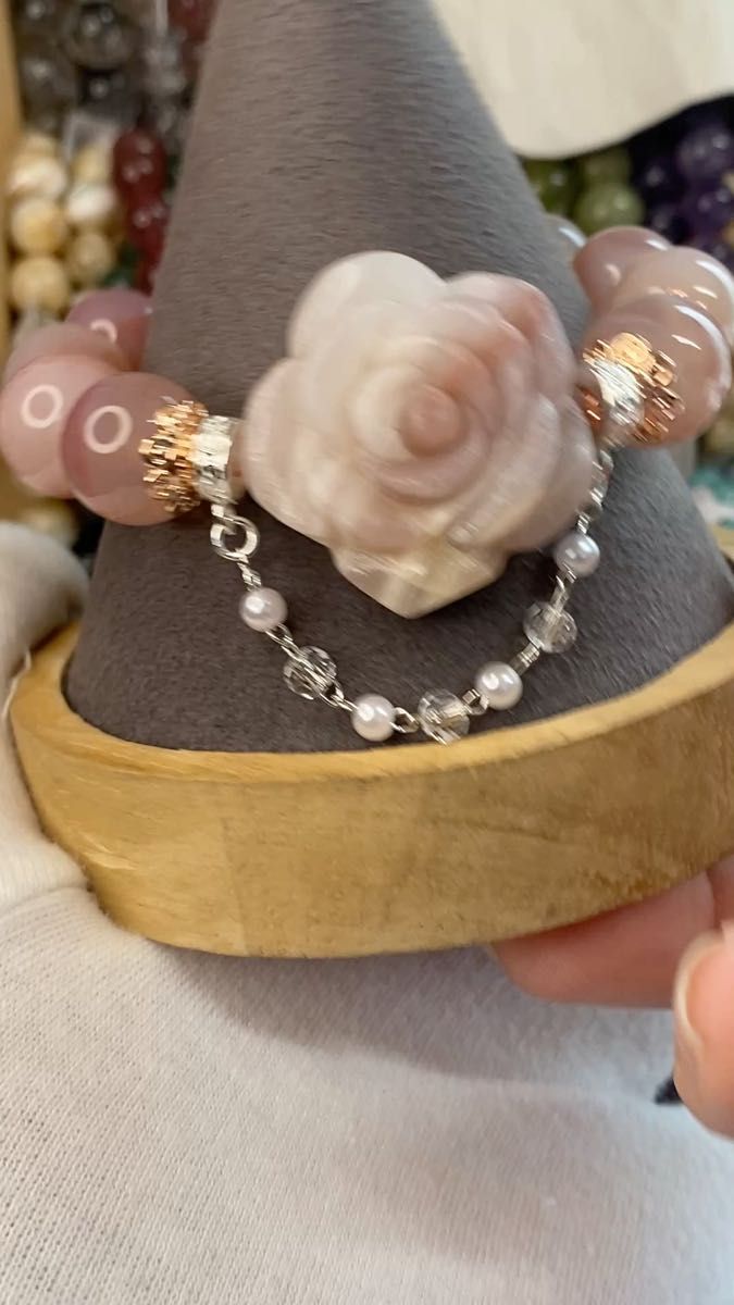 ピンク瑪瑙薔薇ブレスレット大玉 ぷるぷる