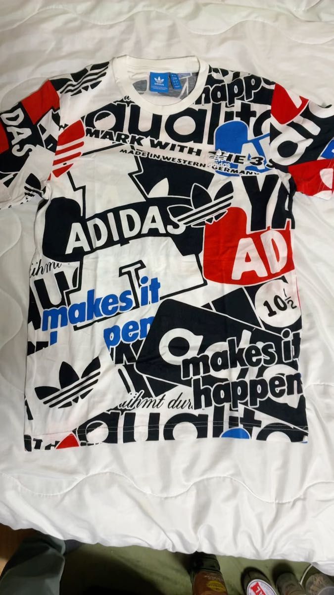 adidas ★アディダス☆半袖Tシャツ★かっこいい◎ロゴプリント【激レア☆★☆美品】