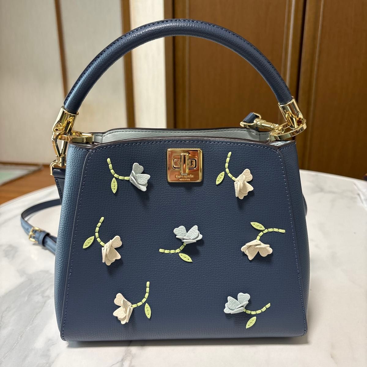 KATE SPADE New York ハンドバッグ kate spade new york フラワーモチーフ ショルダー付き