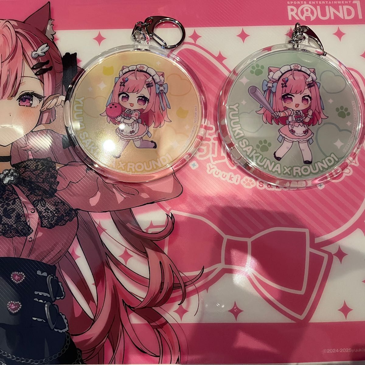 結城さくな ラウンドワン ラウワン アクリルキーホルダー 等身絵柄 2個セット VTuber 結城さくな ラウンドワン コラボ アクリルキーホルダー 2