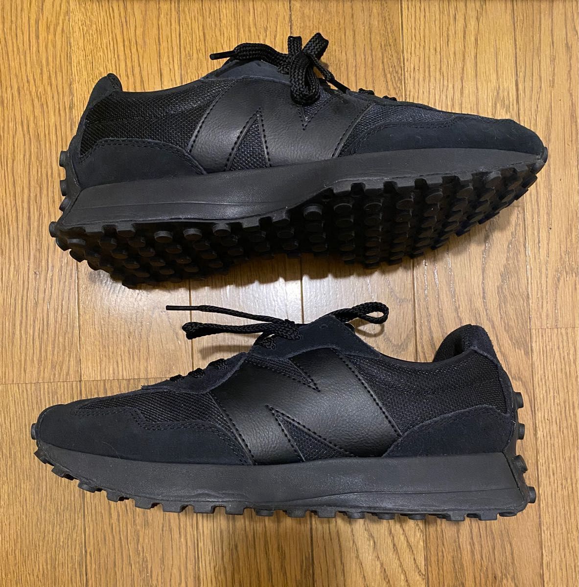 ★ニューバランス MS327CTB 関税込★ New Balance ニューバランス MS327CTB triple black スニーカー