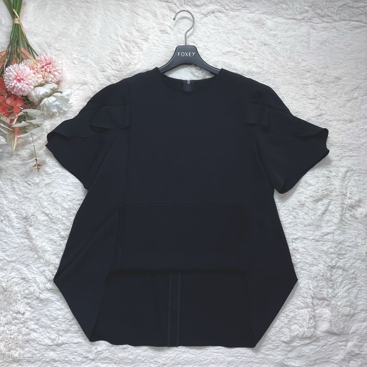 希少✨美品✨ FOXEY フォクシー ブラウス フラウンスペタル 袖フリル 42 希少サイズ 美品 FOXEY フォクシー ニューヨーク ブラウス