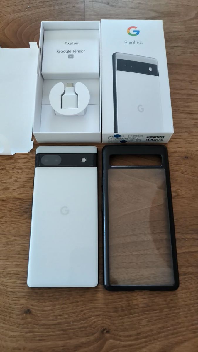 【美品】GooglePixel6a 128GB ホワイト Spigenケース、ガラスフィルム付き SIMフリー