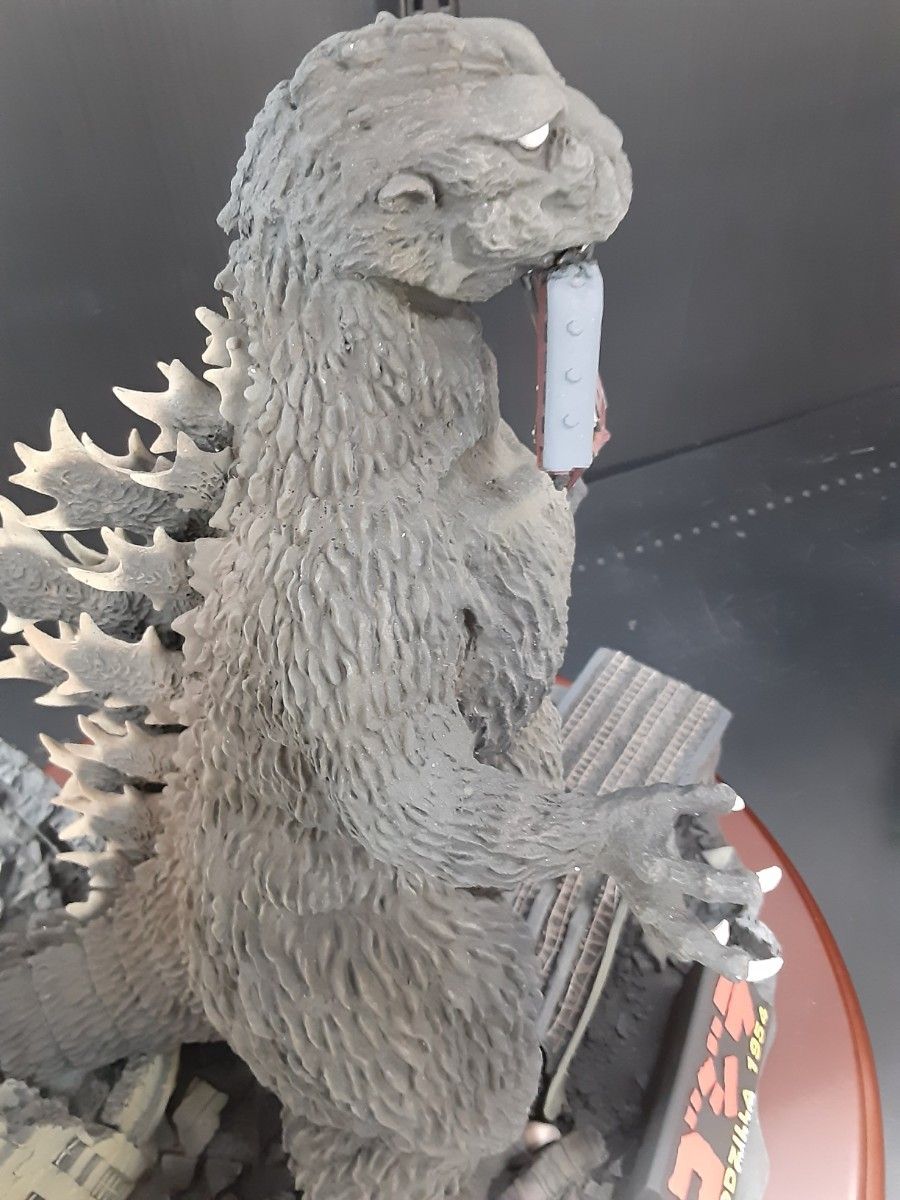 海洋堂 「 初代ゴジラ電車咥えポーズ 」 塗装済完成品 海洋堂 「 初代ゴジラ電車咥えポーズ 」 塗装済完成品|Yahoo
