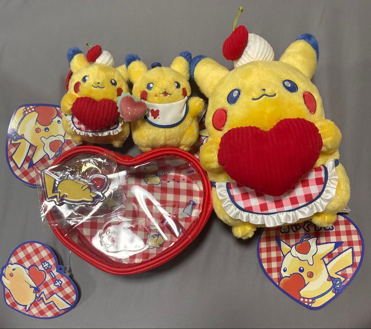 PIKACHU DINER ピカチュウ ダイナー マスコット ポーチ セット PIKACHU DINER ピカチュウ ダイナー マスコット ポーチ