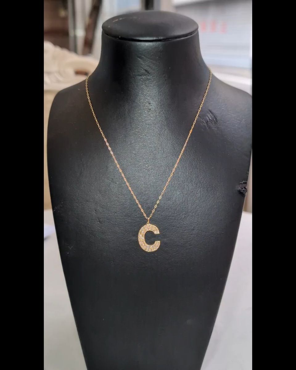 ☆卸価格!K18WG “C”シェイプ ダイヤモンド0.75ctペンダントネックレス Made in JAPAN☆