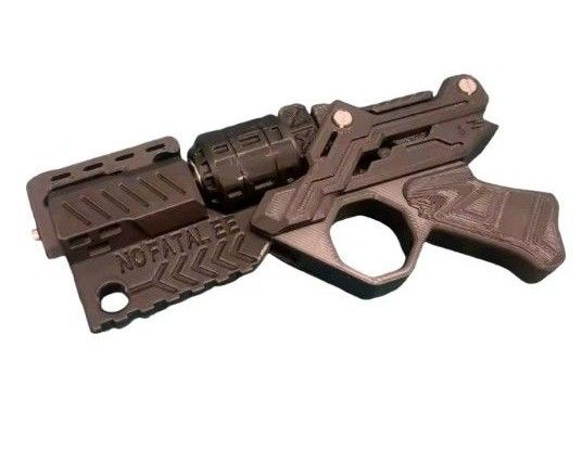 QT-3000 銃型 フィジェットトイ ブラック ガンアクション リボルバー新品 QT-3000 銃型 フィジェットトイ ブラック ガンアクション