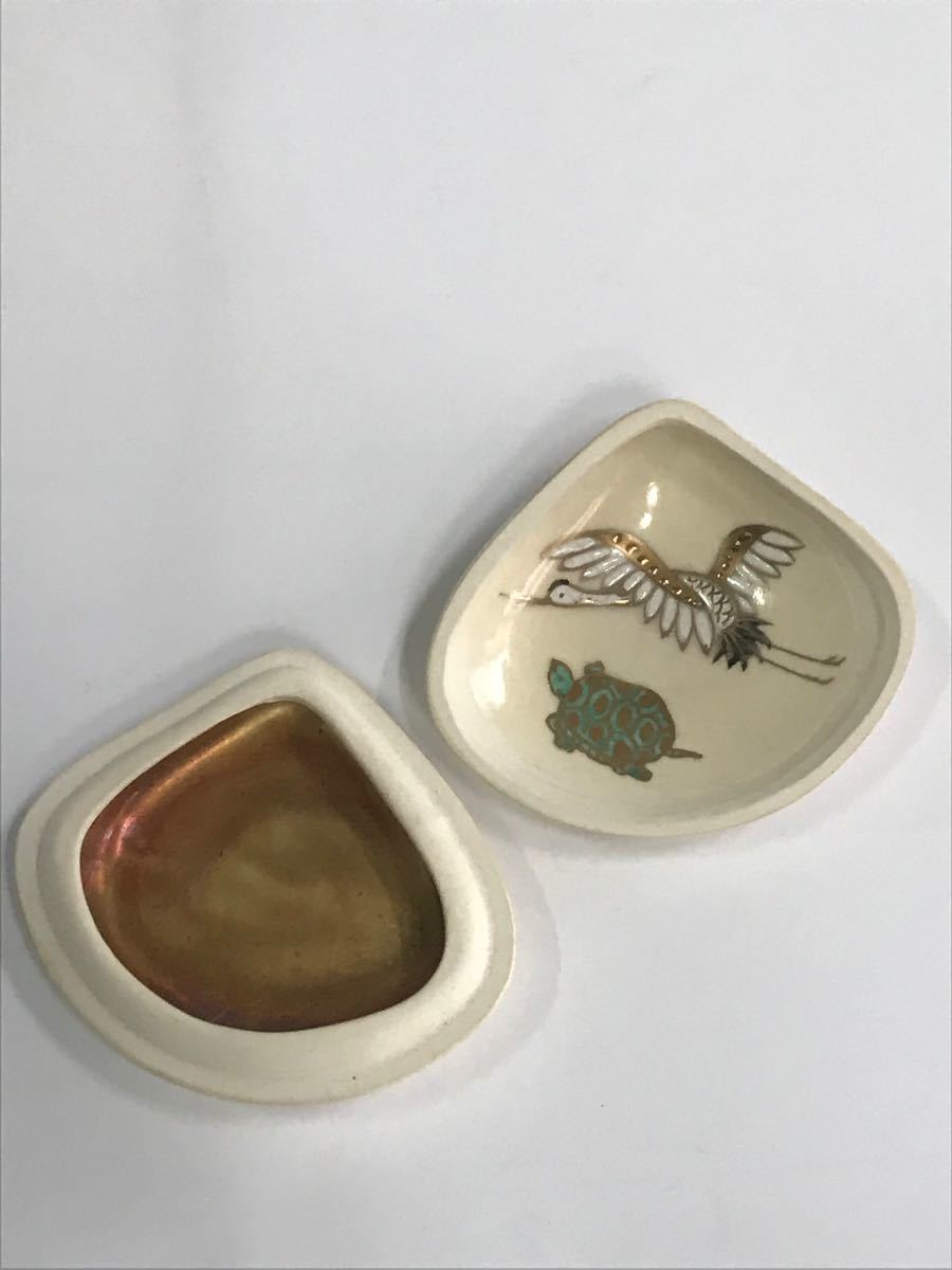 茶道具 香合 城岳造 色絵 蛤 内鶴亀 共箱|Yahoo!フリマ(旧 茶道具 香合 城岳造 色絵 蛤 内鶴亀 共箱|Yahoo!フリマ(旧