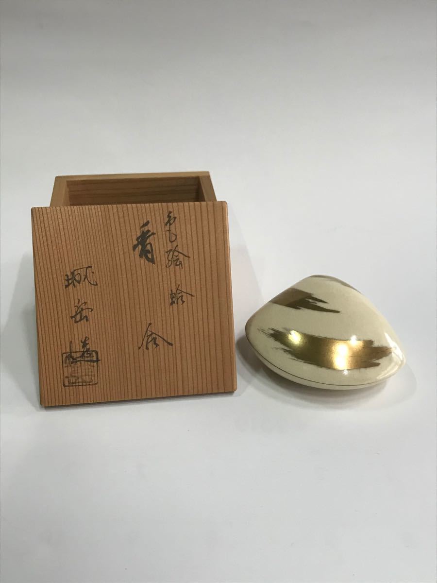 茶道具 香合 城岳造 色絵 蛤 内鶴亀 共箱|Yahoo!フリマ(旧 茶道具 香合 城岳造 色絵 蛤 内鶴亀 共箱|Yahoo!フリマ(旧