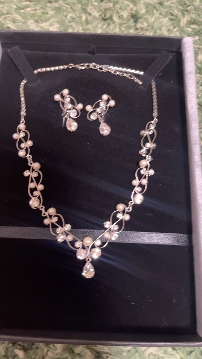 ワタベウエディング ネックレス イヤリング ヘッドアクセサリー
