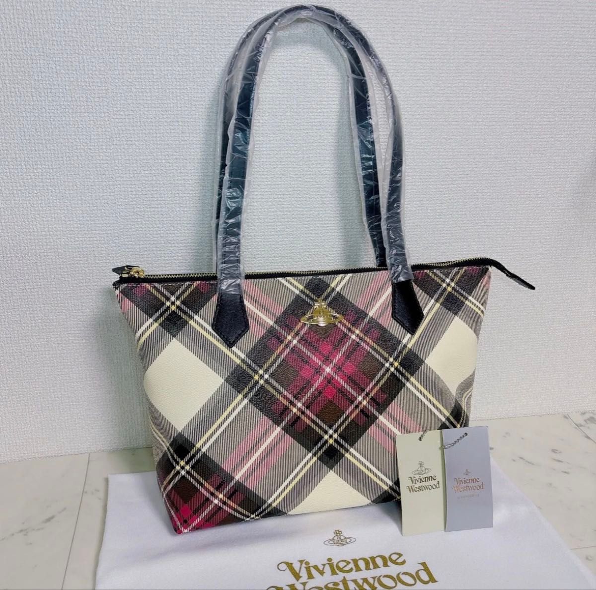 Vivienne Westwood オーブ プレート チェック トートバッグ Vivienne Westwood オーブ プレート チェック トートバッグ 楽天