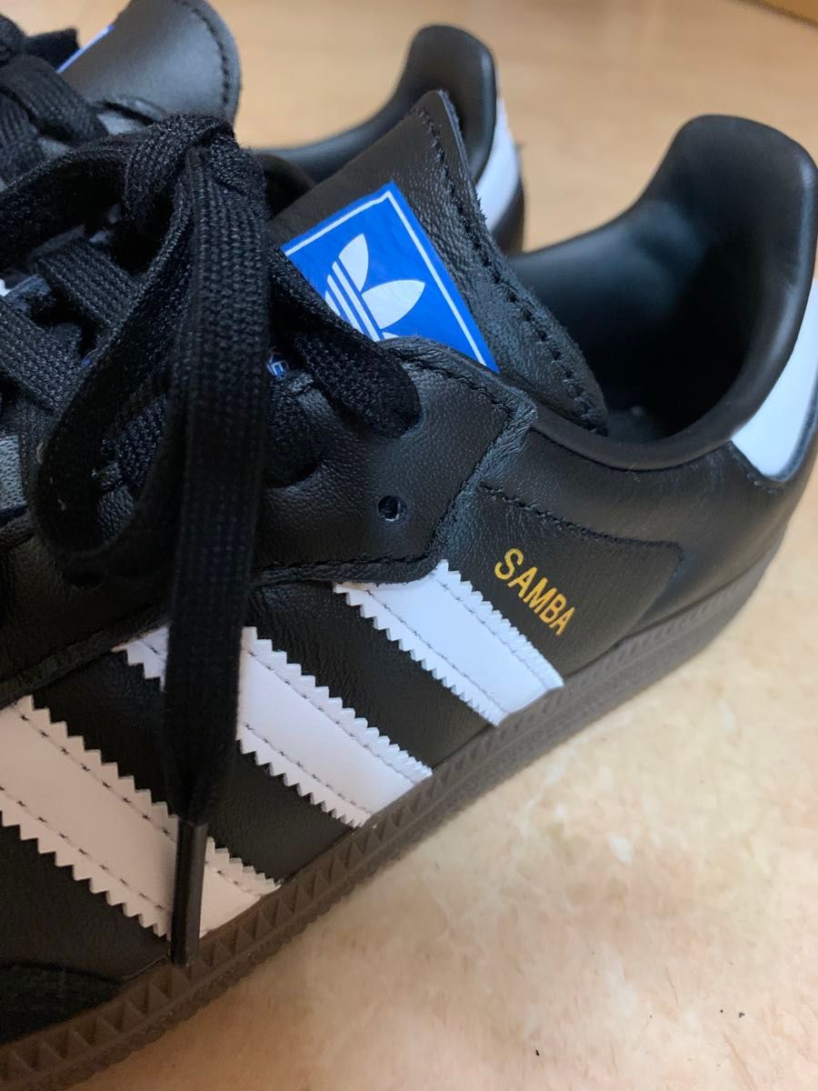 adidas Samba 24㎝ 美品 美品】adidas Samba ブラック/ホワイト スニーカー 24センチ