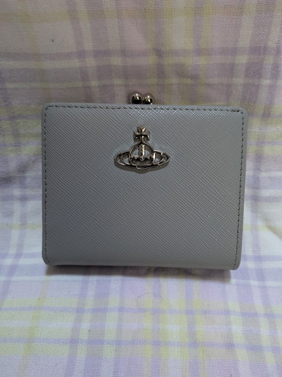 Vivienne Westwood 二つ折り財布 843VW631 Vivienne Westwood グレー 二つ折り財布 843VW631|Yahoo!フリマ