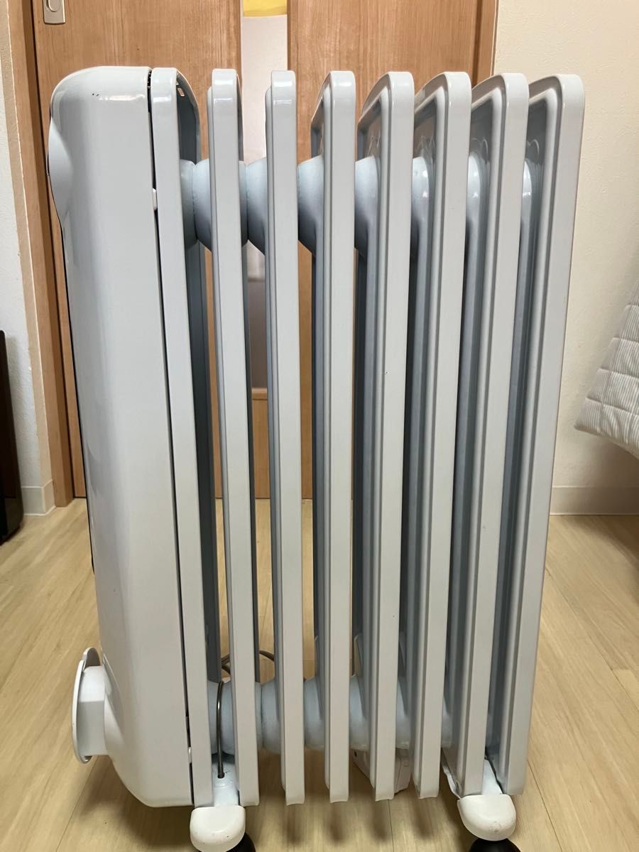 【新品未使用】DeLonghi オイルヒーター DeLonghi オイルヒーター ホワイト|Yahoo!フリマ(旧PayPayフリマ)
