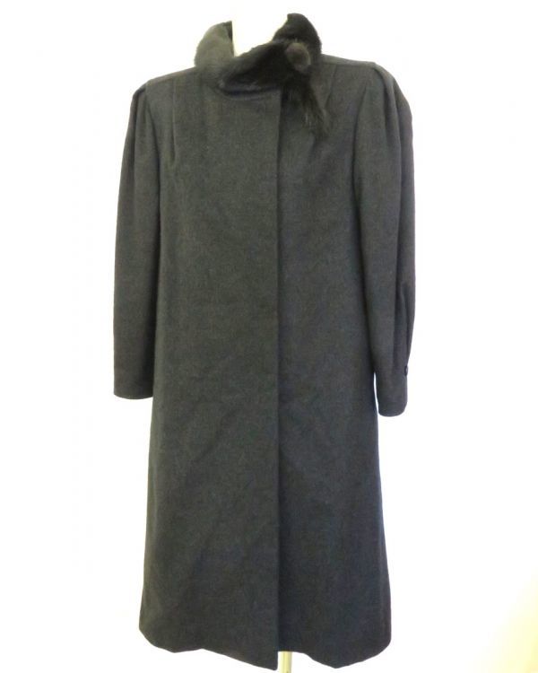 【高知インター店】 Moorbrook(ムーアブルック) レディス ミンクファー付きカシミヤコート イングランド製 古着 845982J12-217I Mサイズ 【高知インター店】 Moorbrook(ムーアブルック) レディス ミンクファー付きカシミヤコート イングランド製 古着 845982J12-217I Mサイズ