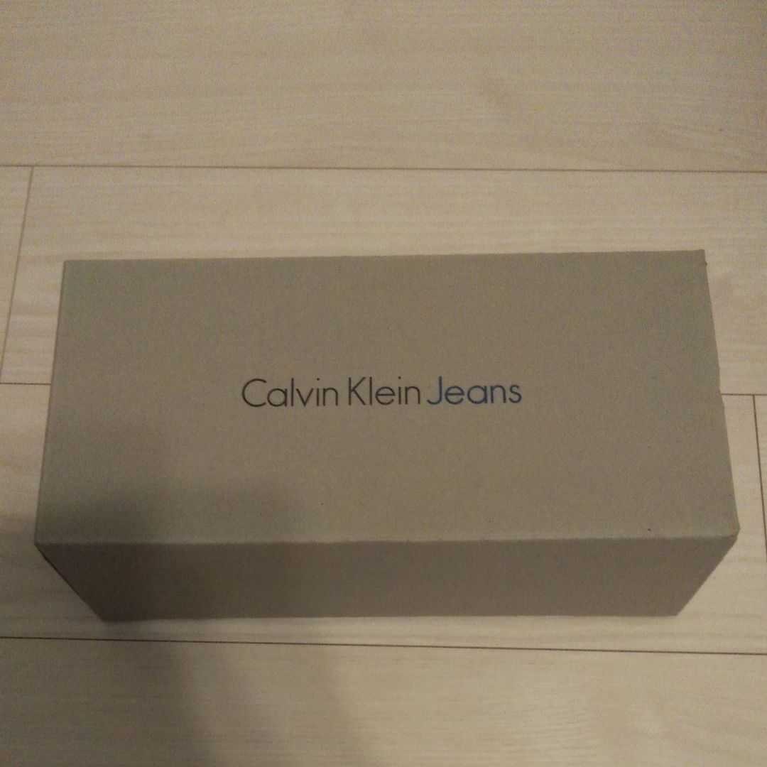 Calvin Klein　シャワーサンダル