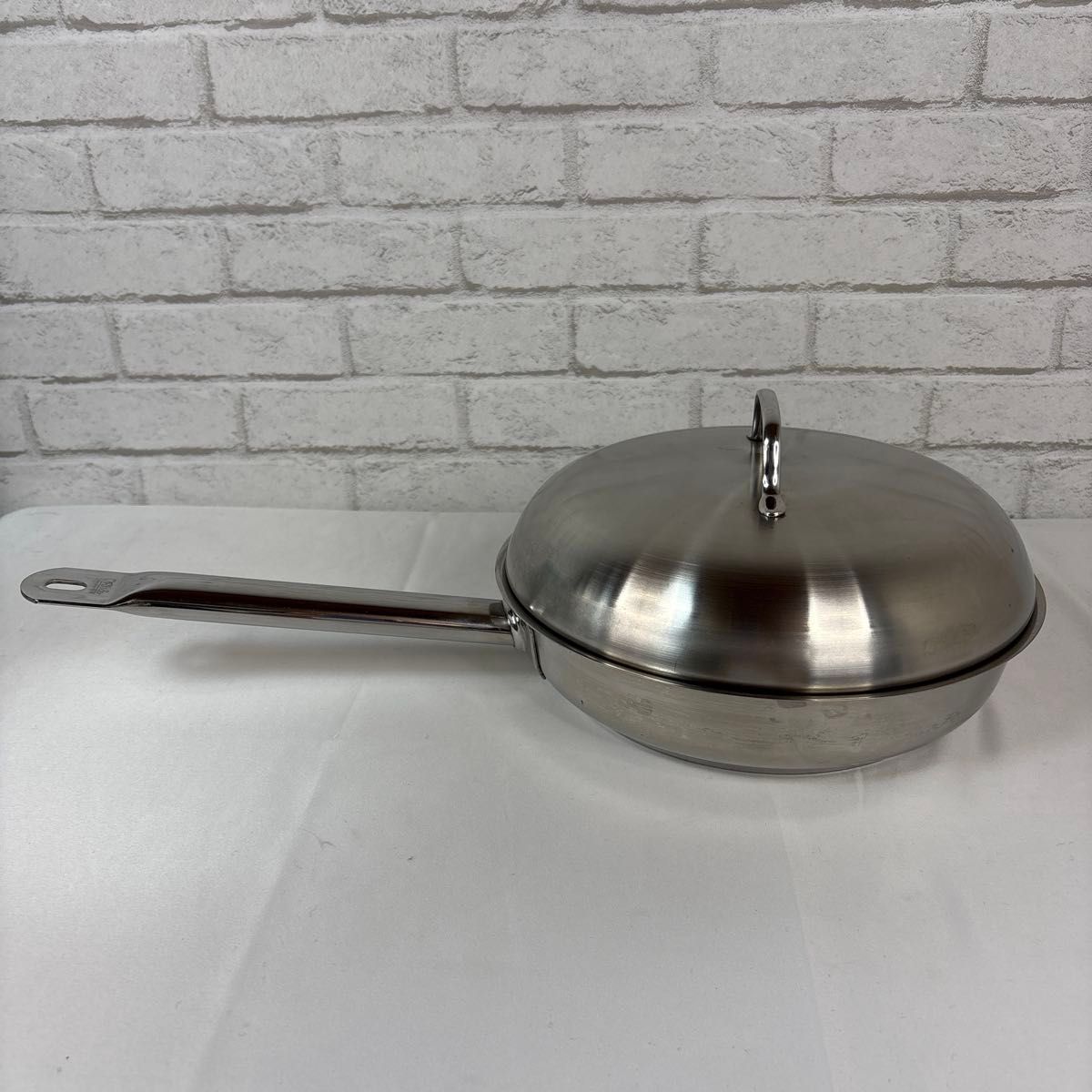 フィスラー 蓋付きフライパン Fissler フィスラー】ステンレス フライパン 蓋付き 18-10 IH