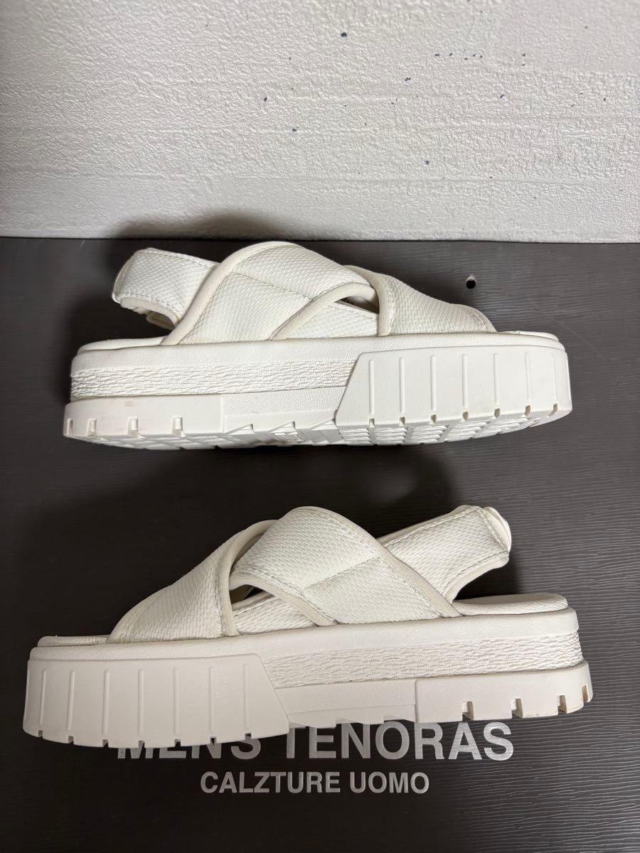PUMA メイズ サンダル 23cm プーマ PUMA メイズサンダル 厚底 23cm サンダル ホワイト