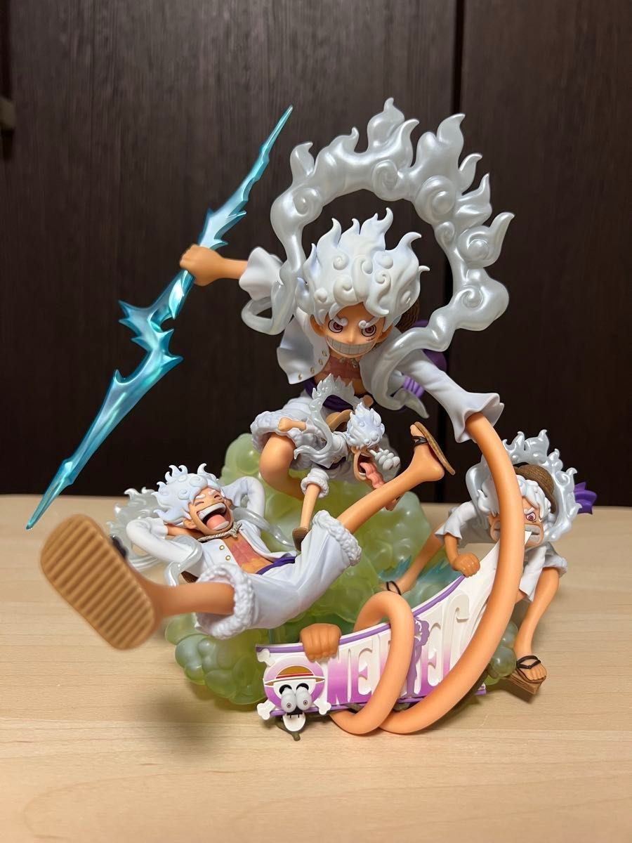 ワンピース ルフィ ギア5 フィギュア 2体セット ワンピース ルフィ ギア5 フィギュア 2体セット|Yahoo!フリマ
