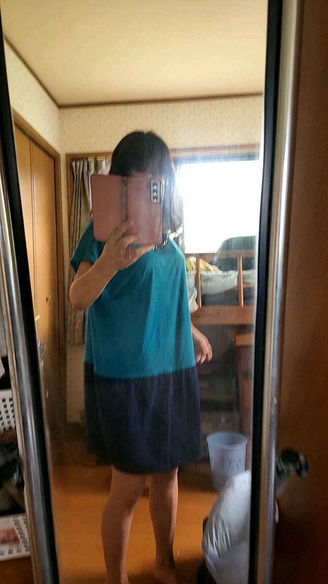 チュニックワンピース ビーズビジューつき 装飾 エメラルドグリーン×ネイビーLサイズ