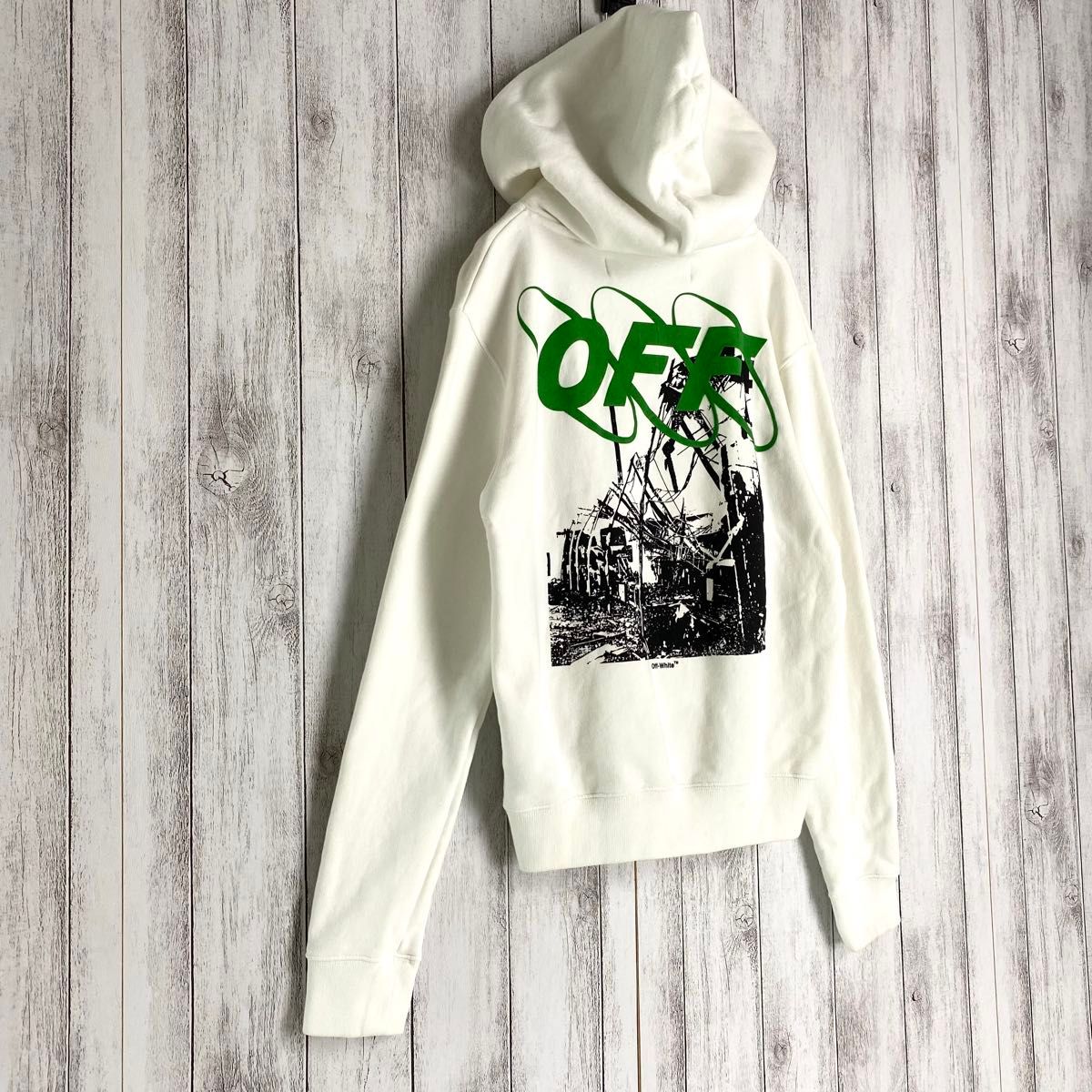 【関税込み】FORMA オフホワイト Chunky フーディ 美品 激レア】オフホワイト Off-White プルオーバーパーカー
