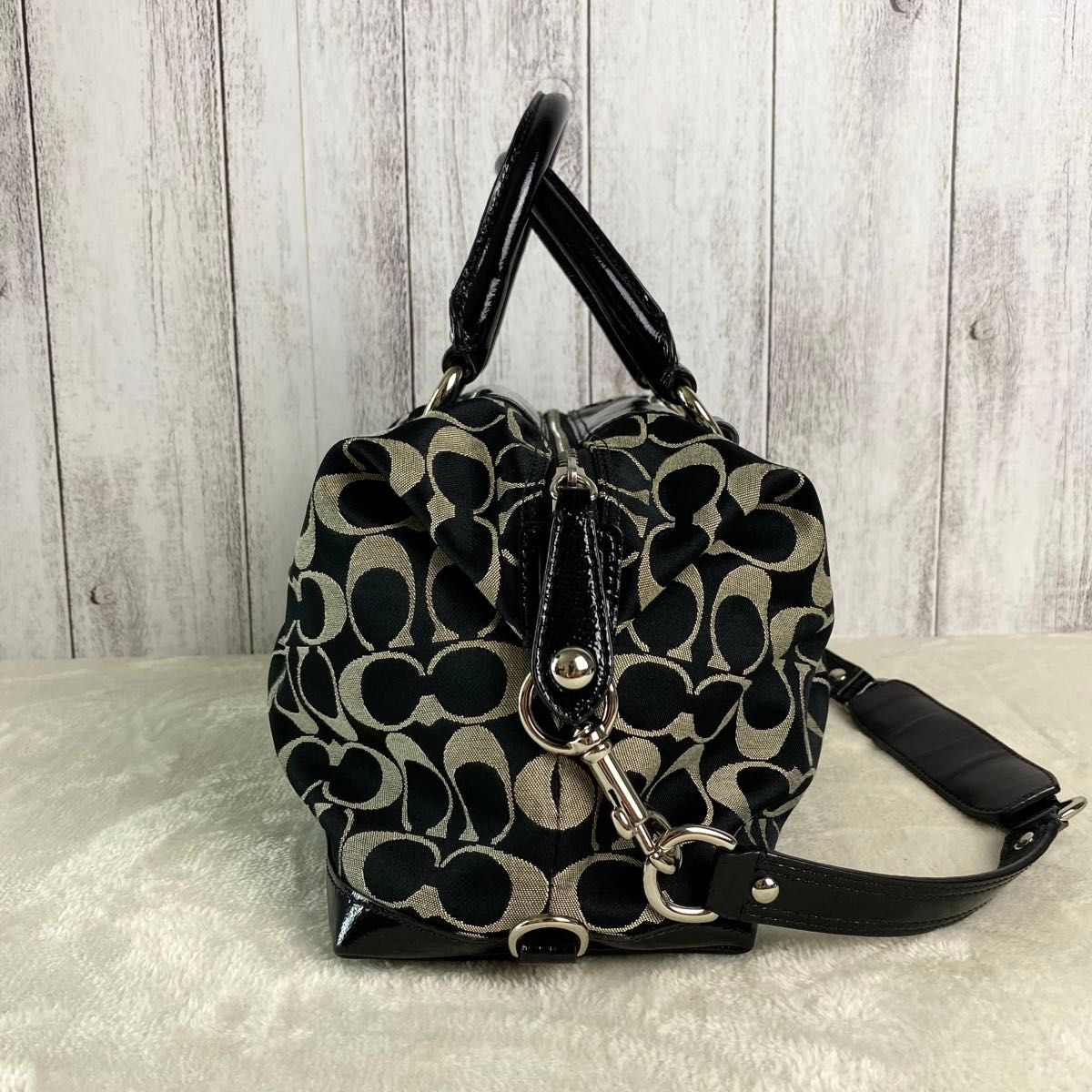 【美品】COACH ハンドバッグ シグネチャー キャンバス ブラック 美品 人気】コーチ COACH シグネチャー ハンドバッグ ショルダー
