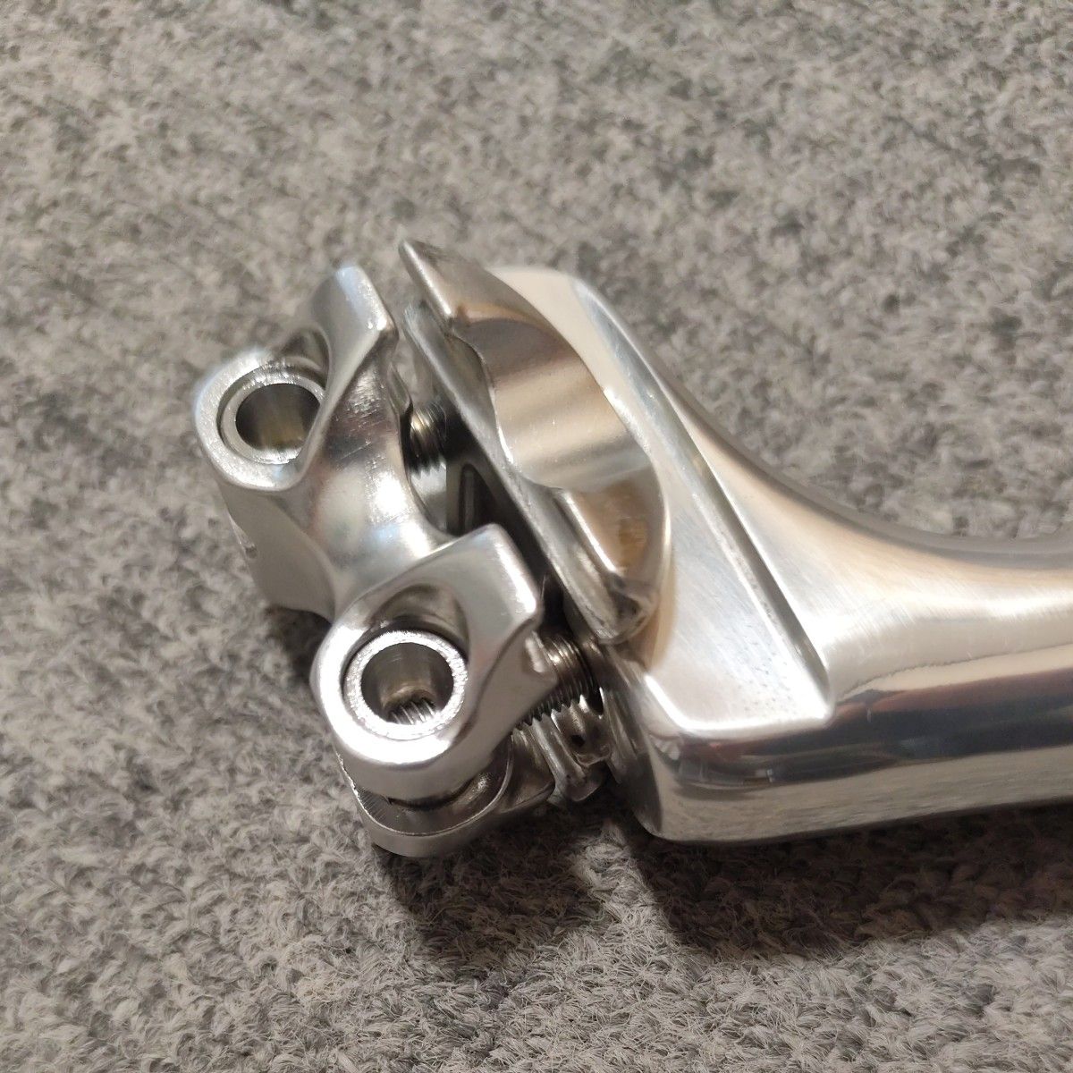 カーズ 日東 シートピラー 外径27.2mm W30 NJS認定 美品 W30 27 2mm NITTO 日東 NJ-SP72 シートピラー 210mm 競輪