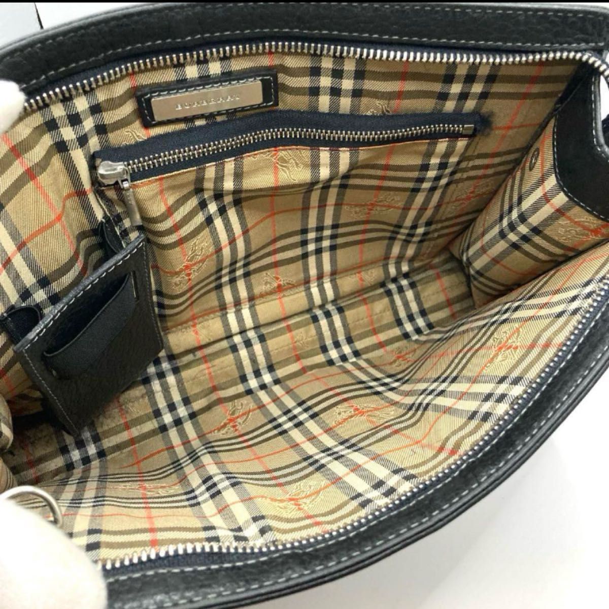 【BURBERRY】 BBOX シリコンロゴ ハンドクラッチ BURBERRY バーバリー クラッチバッグ ノバチェック オールレザー