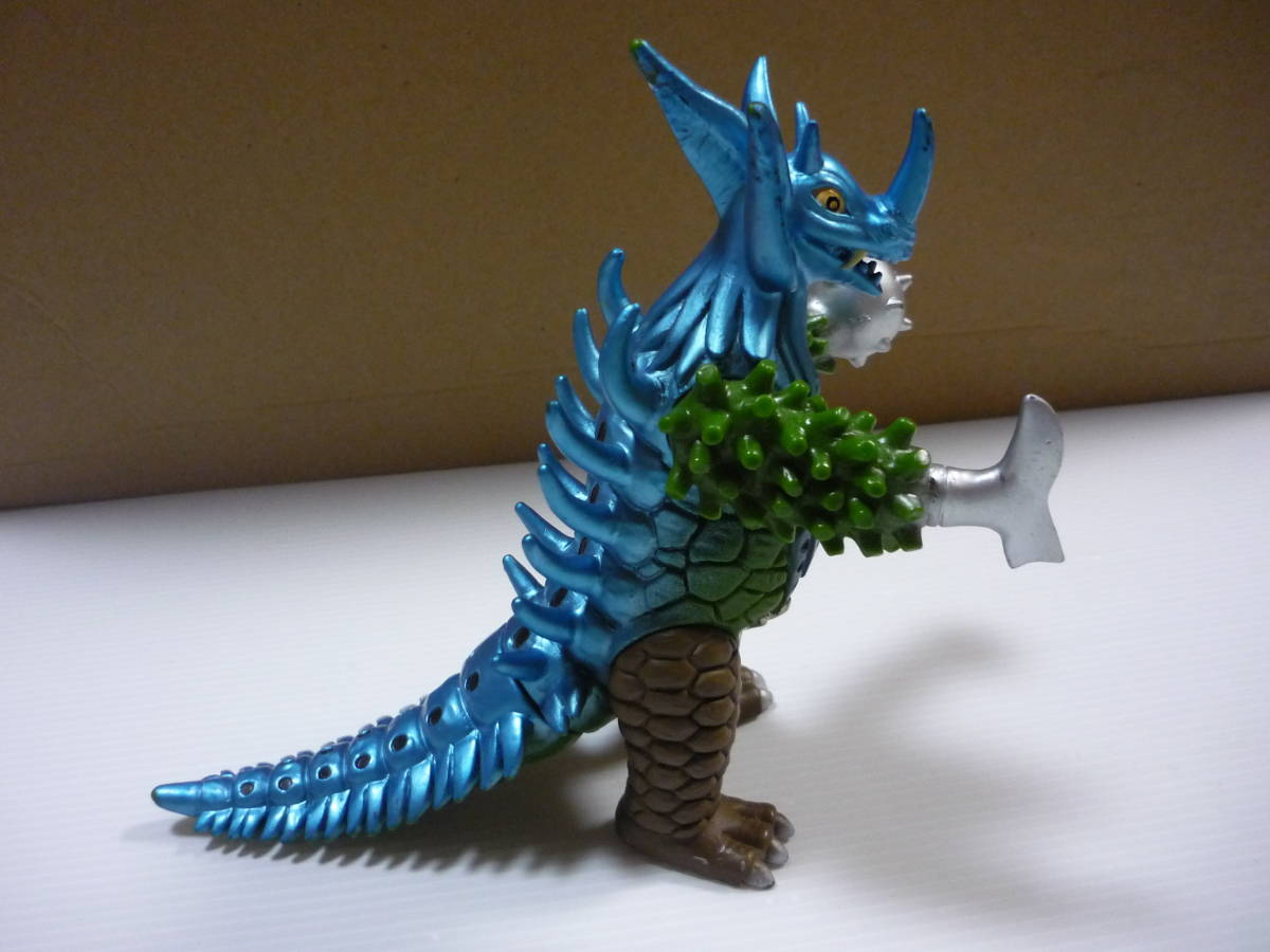 暴君怪獣 タイラント ウルトラ 怪獣シリーズ / ソフビ 暴君怪獣 タイラント ウルトラ 怪獣シリーズ / ソフビ