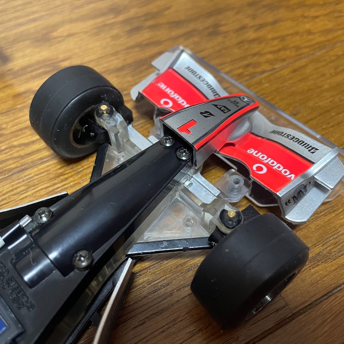 ミニッツ F1 F2005 No.2 オプションパーツ多数 ミニッツ F1 F2005 No.2 オプションパーツ多数 ミニッツ F1