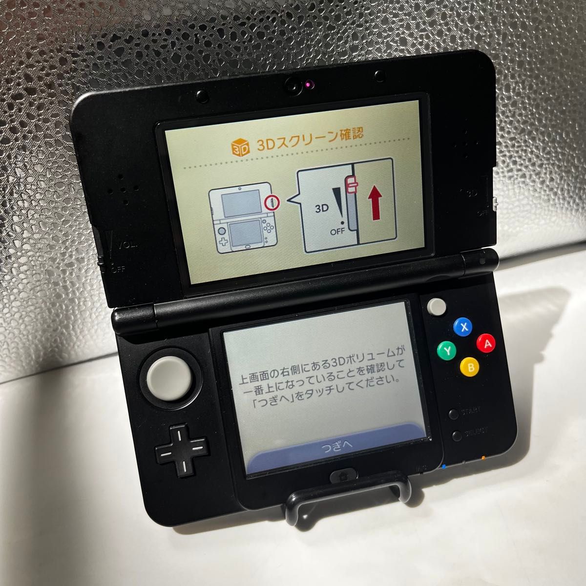 任天堂 new ニンテンドー 3DS 本体 きせかえプレート ブラック 液晶美品】Newニンテンドー3DS ブラック 本体 任天堂 きせかえ