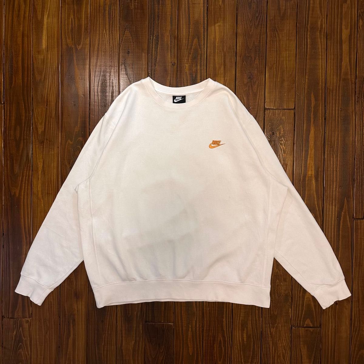 安心の関税込【 NIKE 】ロゴ刺繍 オーバーサイズ スウェット NIKE ナイキ】 スウェット ワンポイント 刺繍ロゴ XL トレーナー