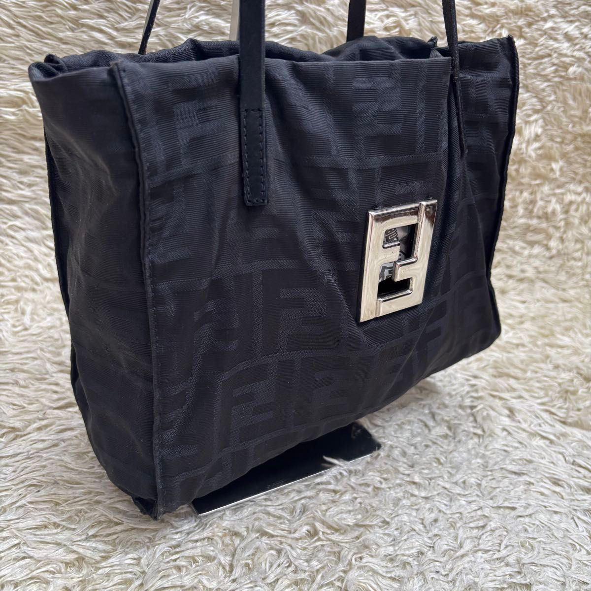 フェンディ ズッカ ナイロン レザー トートバッグ 16165 レア FENDI フェンディ トートバッグ ズッカ ナイロン 金具