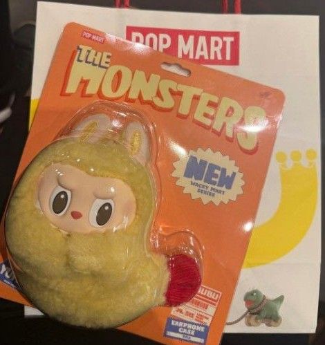 POPMART ラブブ エビフライ イヤホンケース lububu えび天 POPMART ラブブ エビフライ イヤホンケース lububu えび天