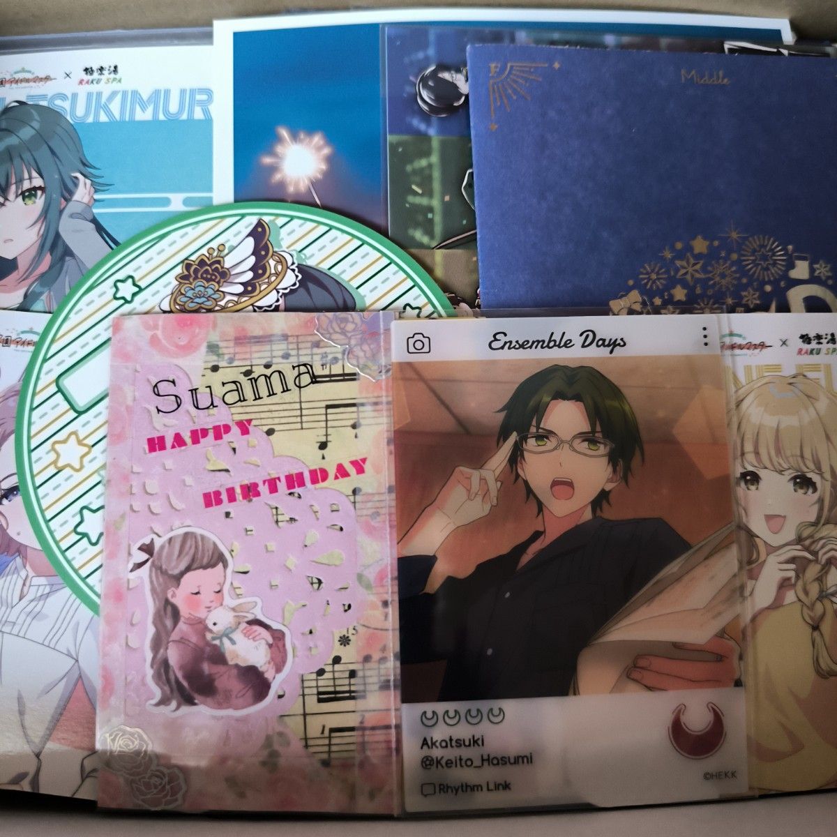 アニメグッズ 紙類 大量 まとめ売り 約300点 アニメグッズ 紙類 大量 まとめ売り 約300点 アニメ