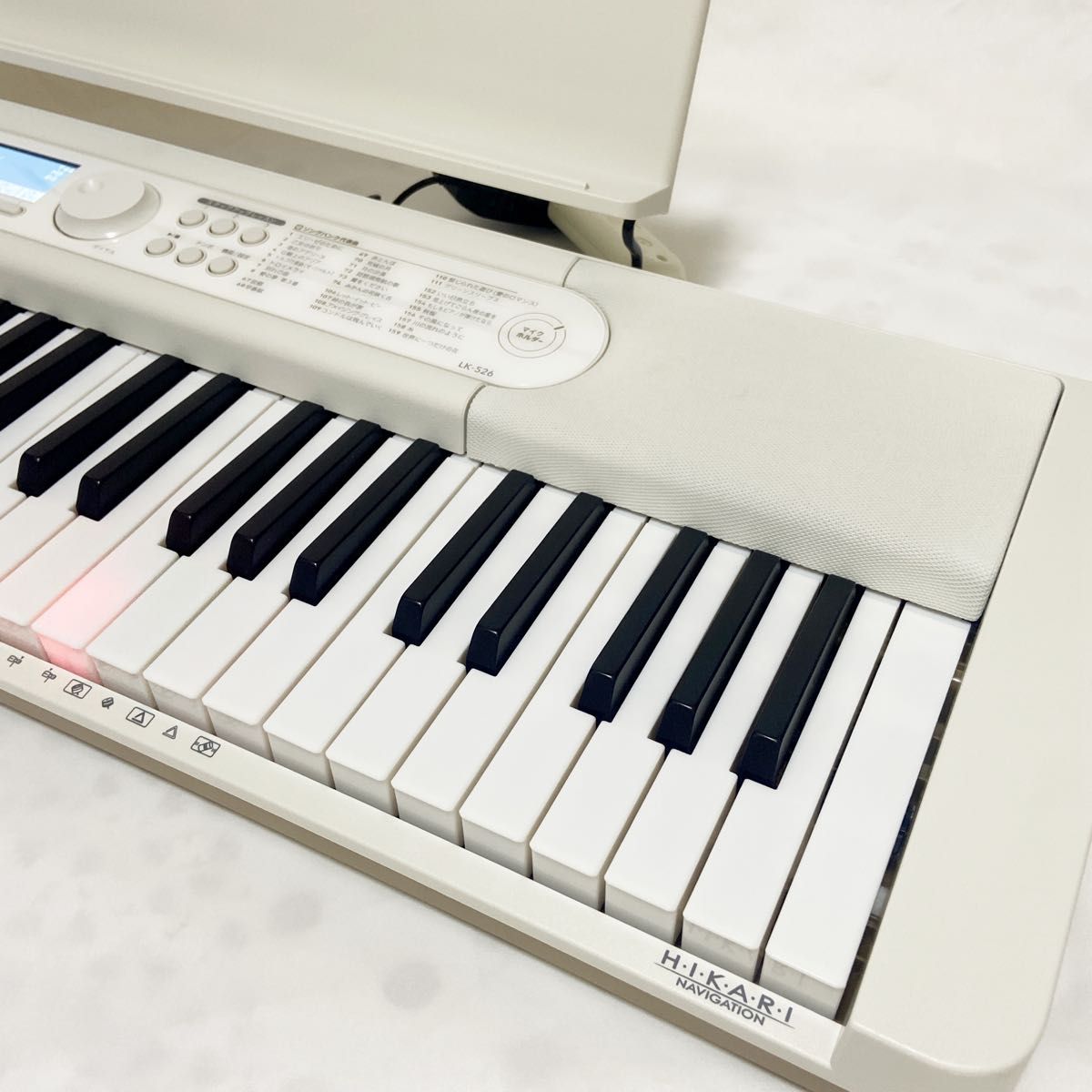 未使用品 電子ピアノ LK-526 カシオトーン 光ナビゲーションキーボード CASIO 光ナビゲーション LK-526 キーボード 極美品 Casiotone
