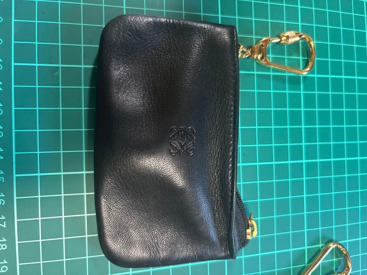 ☆送料・関税込 LOEWE コインケース キーホルダー ロエベ コインケース キーホルダー|Yahoo!フリマ(旧PayPayフリマ)