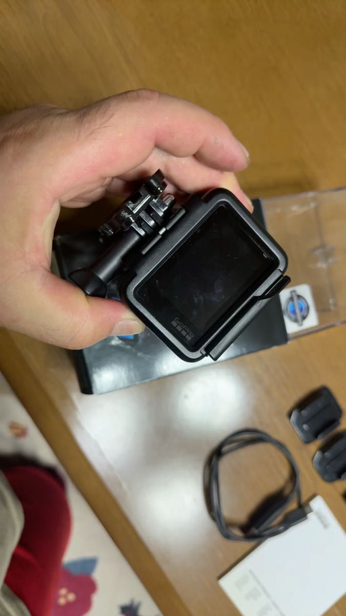 GoPro HERO7 BLACK アクションカメラ ※予備バッテリー有り