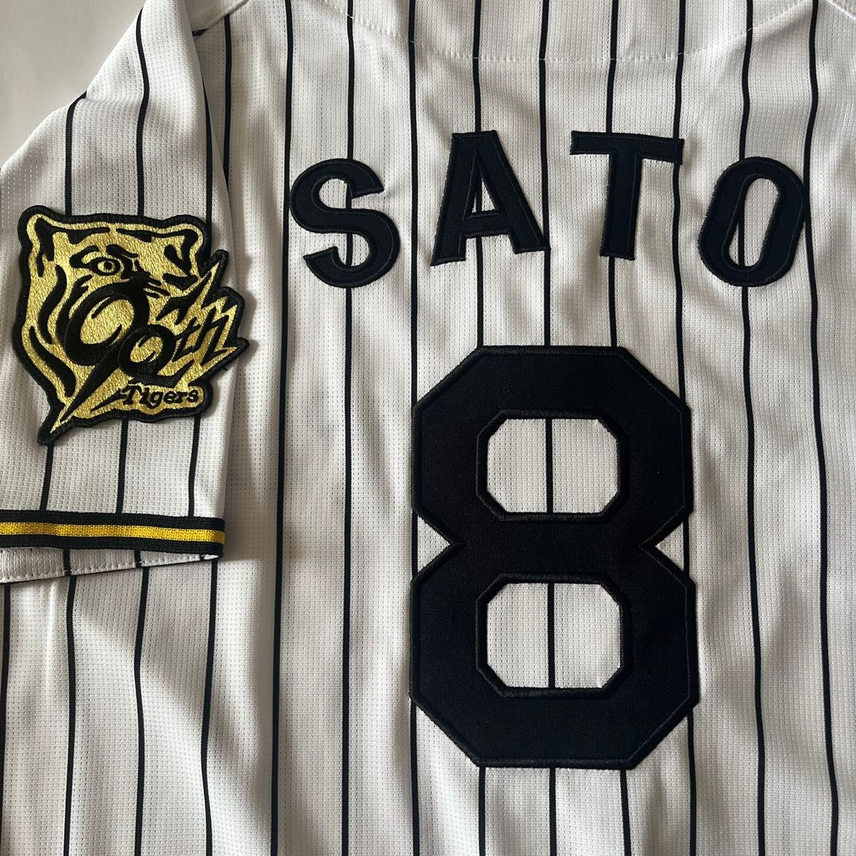 n 佐藤輝明 ユニフォームLサイズ 阪神タイガース 佐藤輝明 ホームユニフォーム Lサイズ|Yahoo