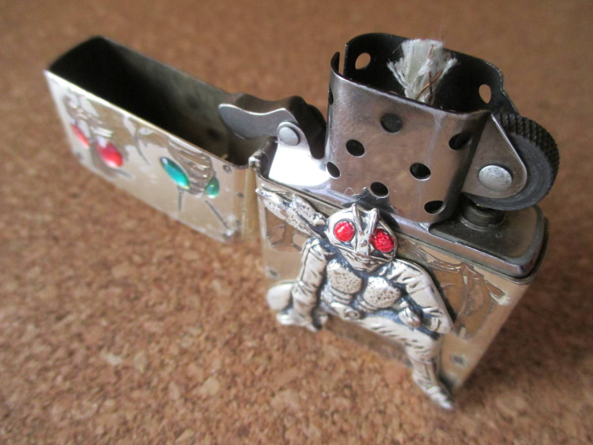 ZIPPO 『仮面ライダー 1号 2号 V3』2008年2月製造 石森章太郎 本郷猛 一文字隼人 風見志郎 ショッカー オイルライター ジッポ 廃版激レア ZIPPO 『仮面ライダー 1号 2号 V3』2008年2月製造 石森章太郎 本郷猛 一文字隼人 風見志郎 ショッカー オイルライター ジッポ 廃版激レア