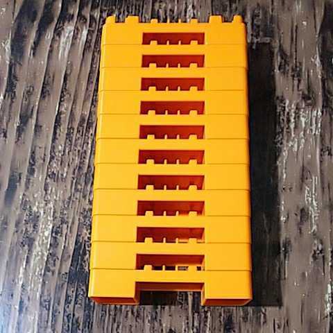 ● プラレール「オレンジ ミニブロック 橋脚 11個」_画像1