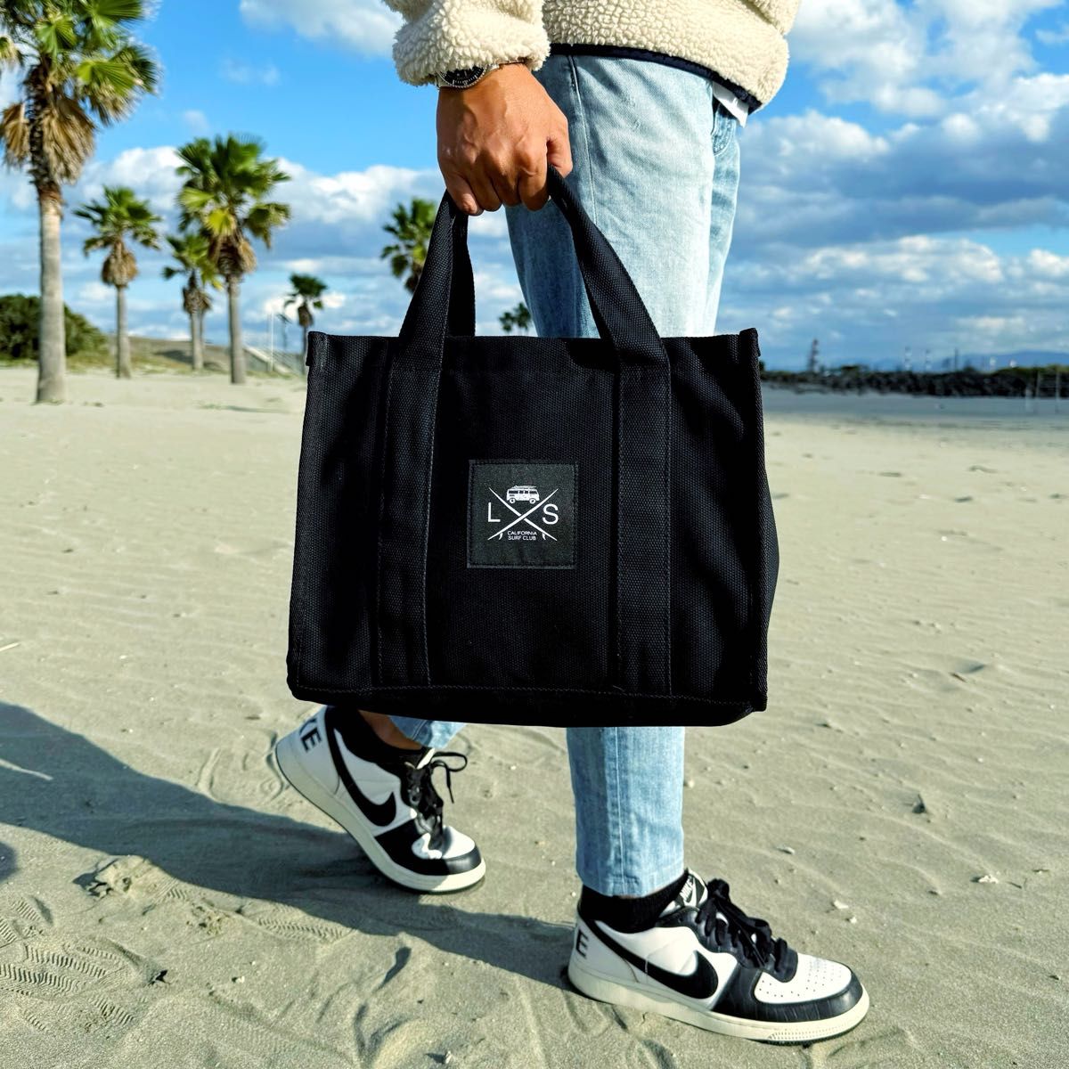 通勤に便利☆LUSSO SURF 2wayショルダートートバッグ ブラック 通勤に便利 LUSSO SURF 2wayショルダートートバッグ ブラック