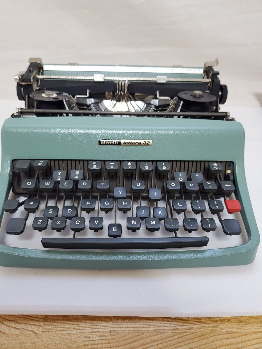olivetti lettera 32 タイプライター タイプライター Olivetti lettera 32|Yahoo!フリマ(旧PayPay