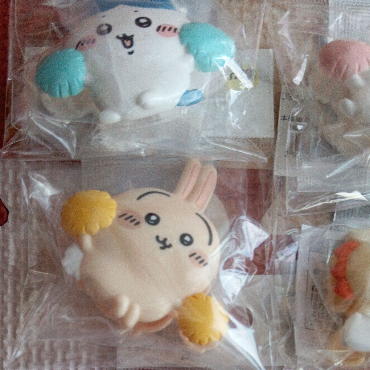 ちいかわ うさぎ ハチワレ シーサー ラッコ スカイツリー ガチャ20点セット クーポン対象】 ちいかわ はさむんです でらっくす クリップ