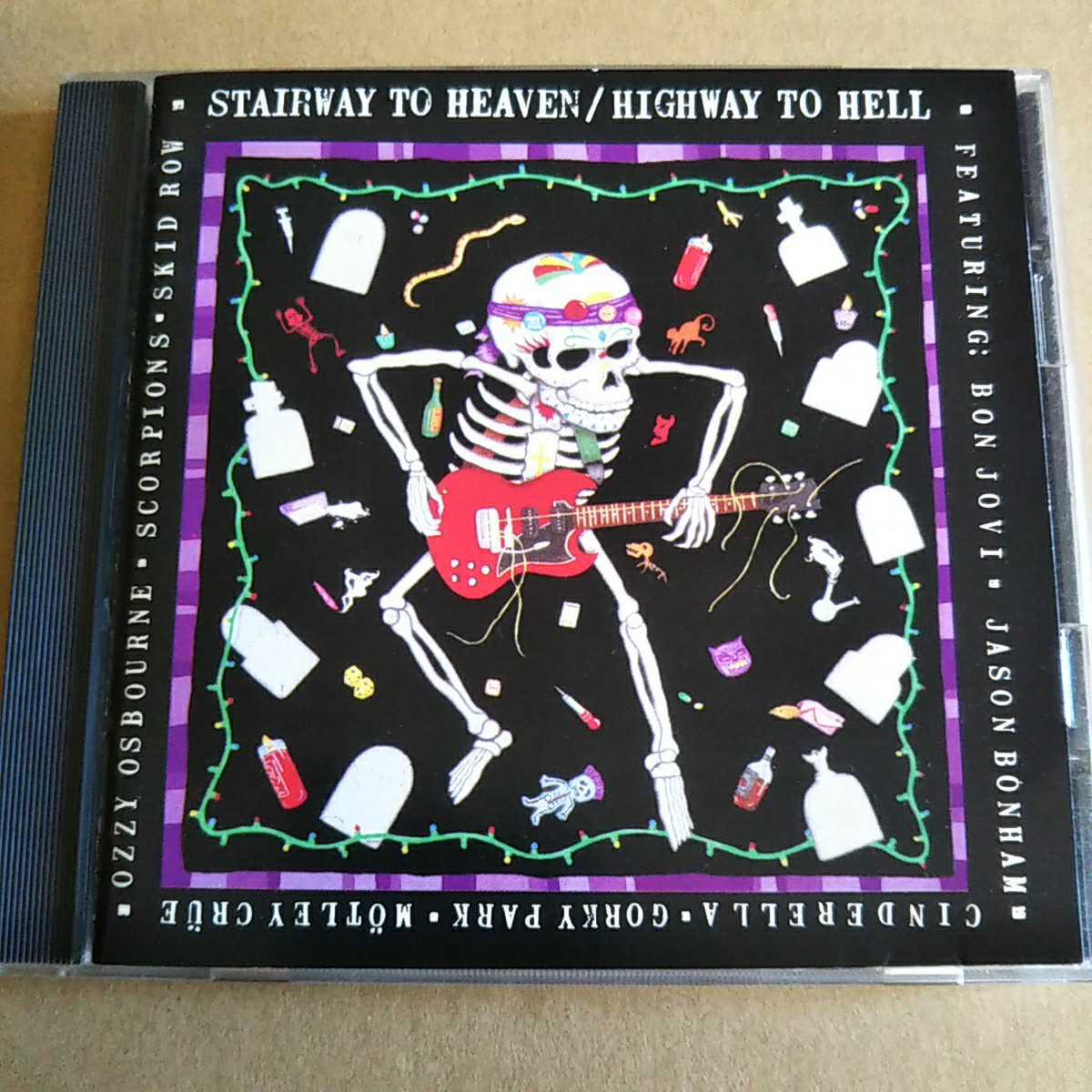 中古CD STAIRWAY TO HEAVEN / HIGHWAY TO HELL 国内盤/帯無し/オムニバス PHCR-4142【1250】