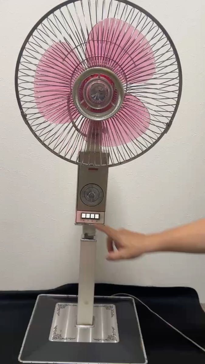 扇風機 昭和レトロ ビンテージ 三菱扇風機 R30 Z9 スタンドファン 背高 ピンク 30センチ