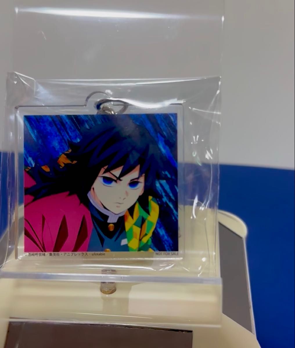 『Aimer 太陽が昇らない世界』『LiSA 残酷な夜に輝け』 購入特典アニメ絵柄 アクリルキーホルダー&ステッカー&ポストカード