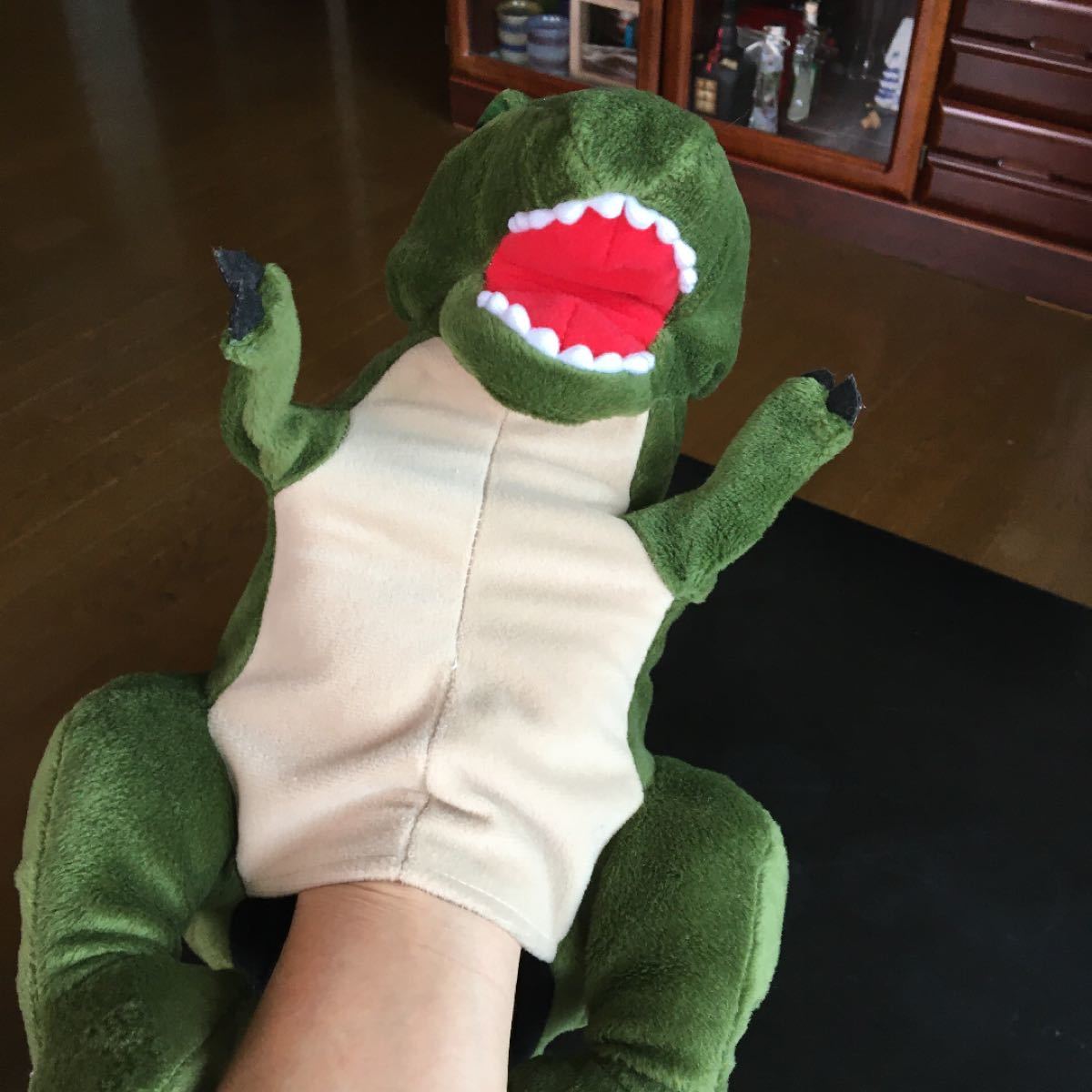 Paypayフリマ 恐竜 ぬいぐるみ 腕人形 ユニバーサルスタジオ ジュラシックパーク Paypayフリマ 恐竜 ぬいぐるみ 腕人形 ユニバーサルスタジオ ジュラシックパーク