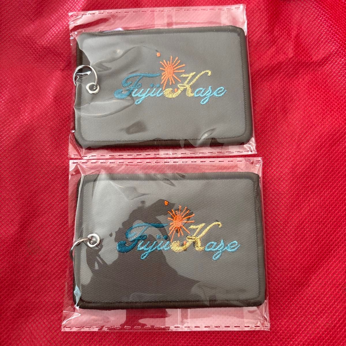 匿名配送。藤井風 ラゲッジタグ EU NA キーホルダー2個セット 新品 未使用 藤井風 刺繍入り ラゲッジタグ EU NA キーホルダー2